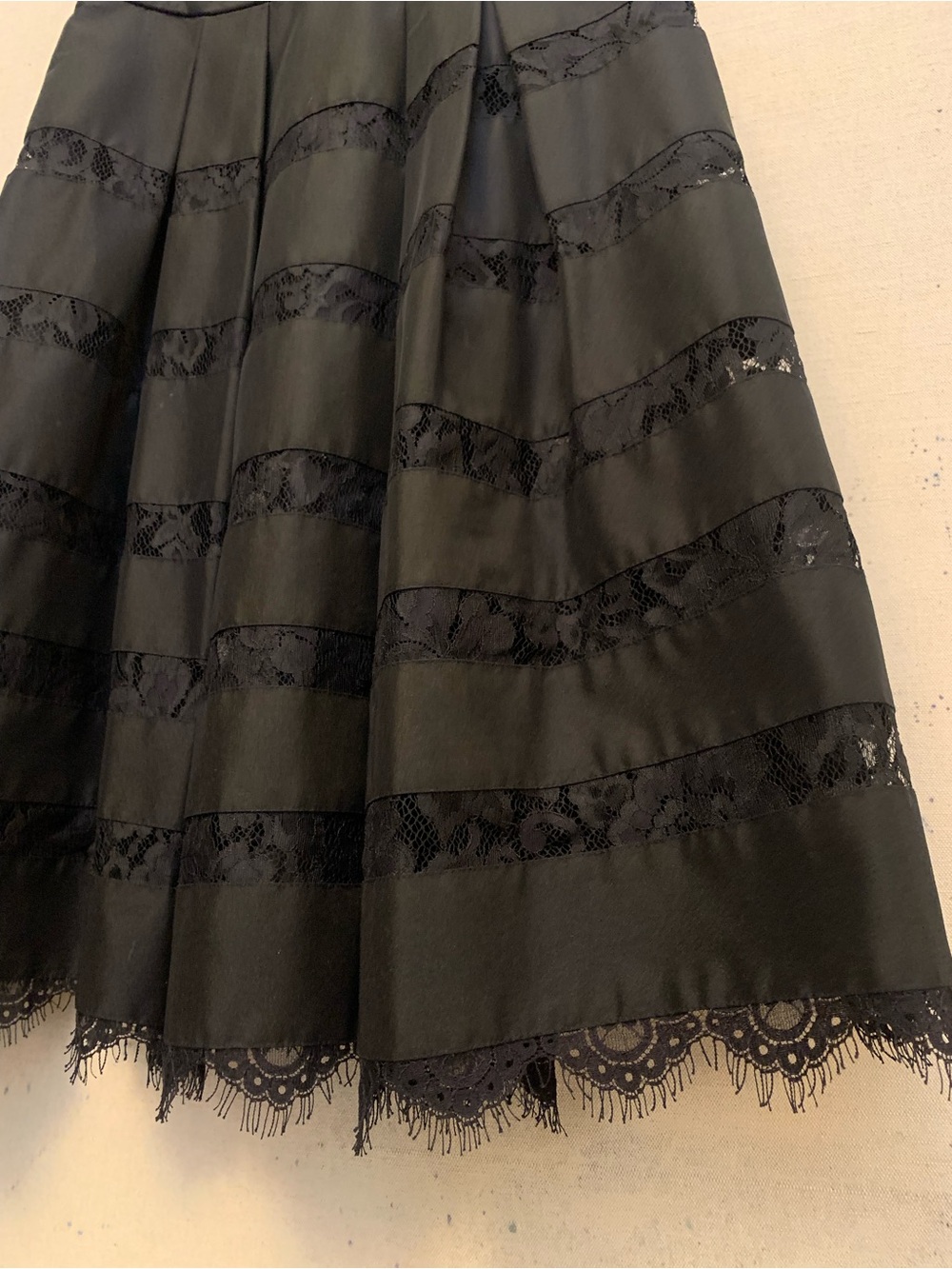 White House Black Market Black Lace Midi Dress, Size 4 - Picture 5 of 12